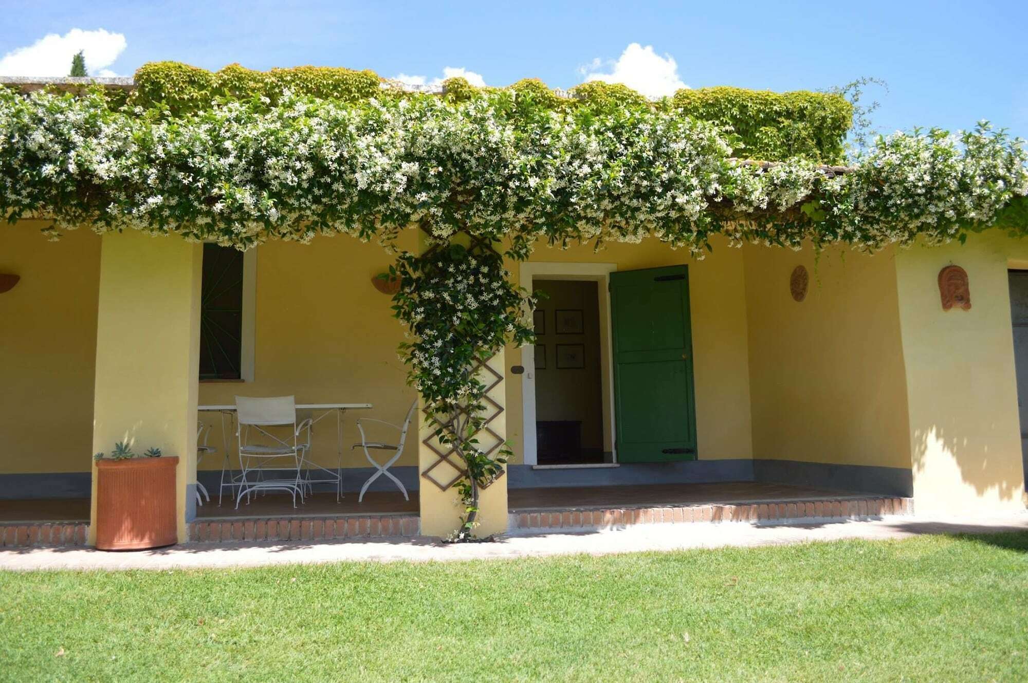 Agriturismo La Godiola Кастильоне-дель-Лаго Экстерьер фото